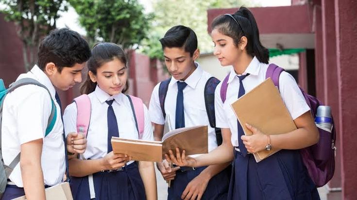CBSE 9, 10ನೇ ತರಗತಿಗೆ ಹೊಸ ಪಠ್ಯಕ್ರಮ ಬಿಡುಗಡೆ: 2026ರಿಂದ ಶಿಕ್ಷಣದಲ್ಲಿ ಭಾರೀ ಬದಲಾವಣೆ!